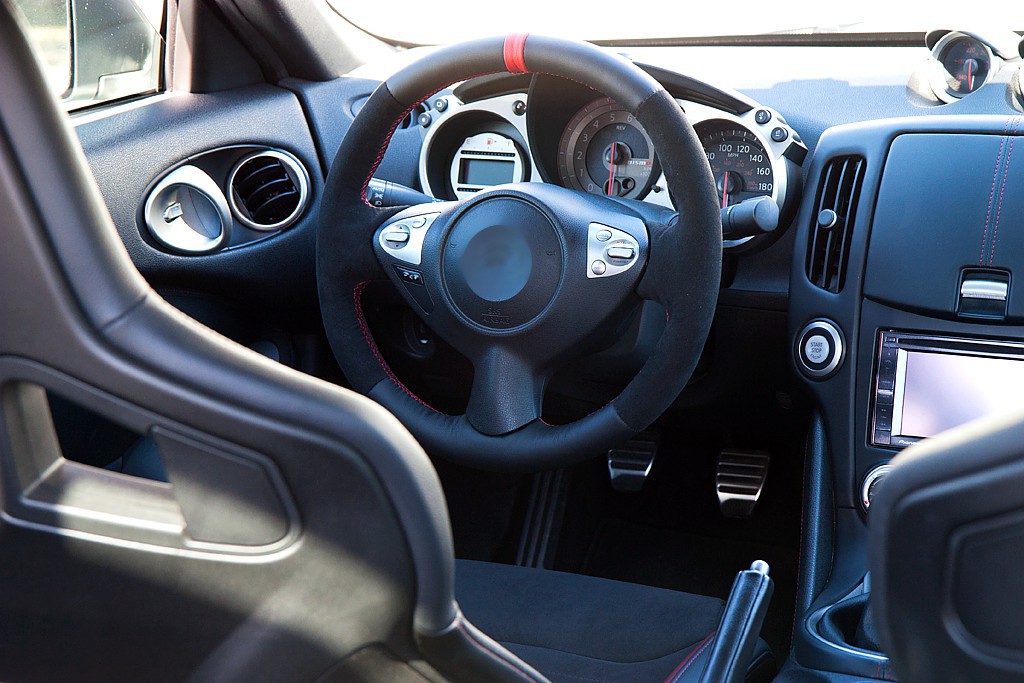 370Z Steering Wheel Wrap