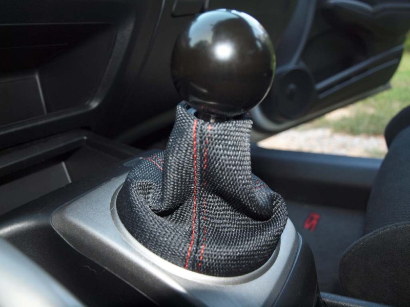 Black Leather-Red Thread RedlineGoods Shift Boot Compatible with Nissan Frontier 2005-19 