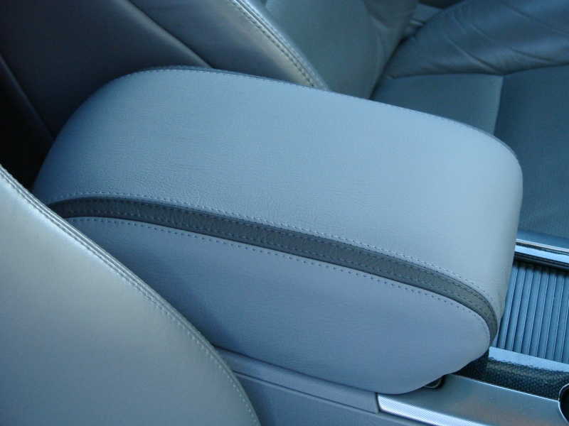 Acura TL padded armrest 2/3
