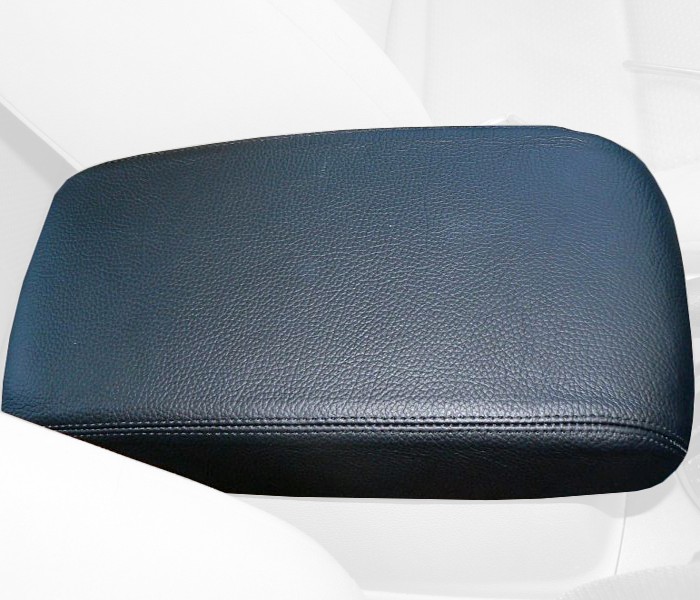 2003-08 Mazda 6 armrest cover