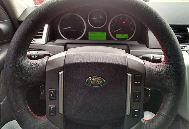 2006-15 Land Rover Land Rover LR2 steering wheel cover (2005-12)