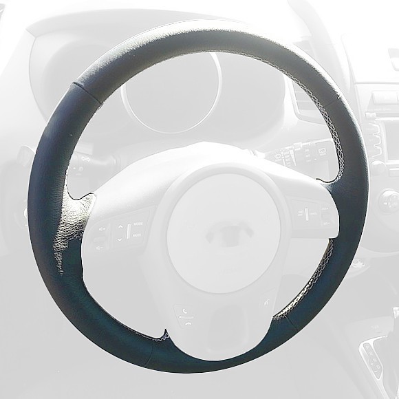 2009-13 Kia Soul steering wheel cover