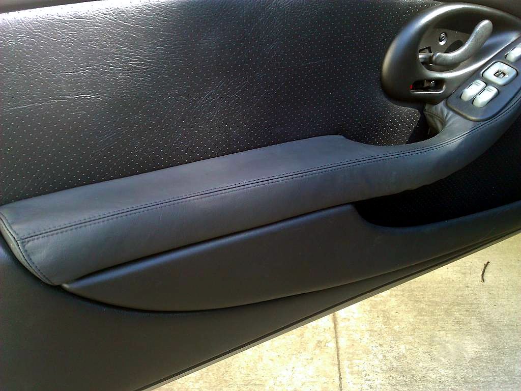 Chevrolet Firebird 199702 door armrest covers Happsy Organic Sheet Set