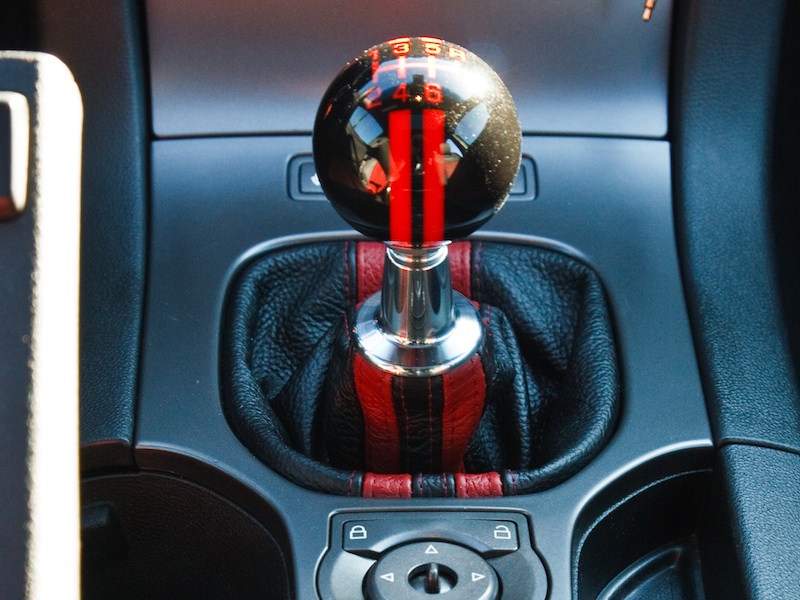 Shift boot custom-made with racing stripes