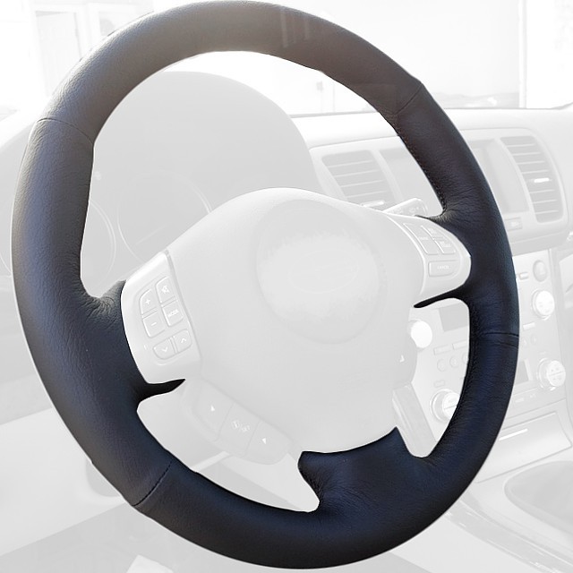 2005-09 Subaru Outback steering wheel cover
