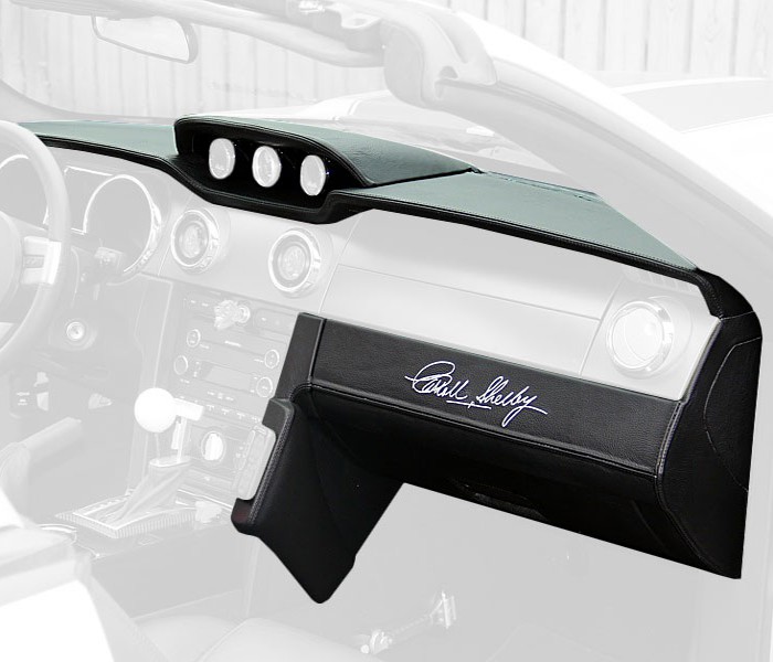 Ford Mustang 2005 09 dash cover