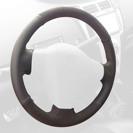 2006-11 Toyota Yaris steering wheel cover