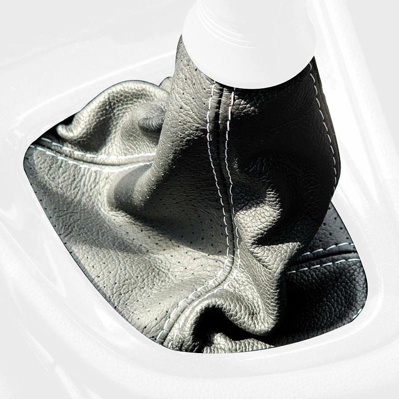 2020-25  Yaris shift boot